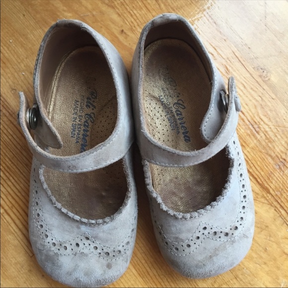 Shoes - Picture 3 of 6